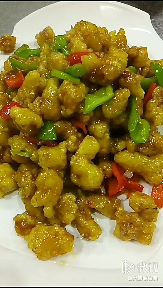 老式溜肉段,东北菜的经典,希望大家喜欢双击加关注必回