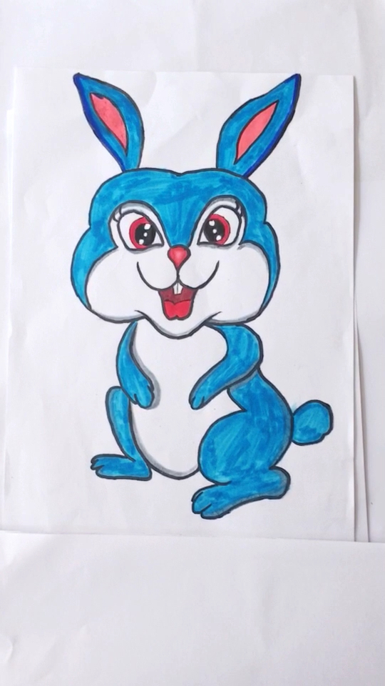 新画的小蓝兔,不怎么好看,大家多评论评论@{uid:1502349662339070