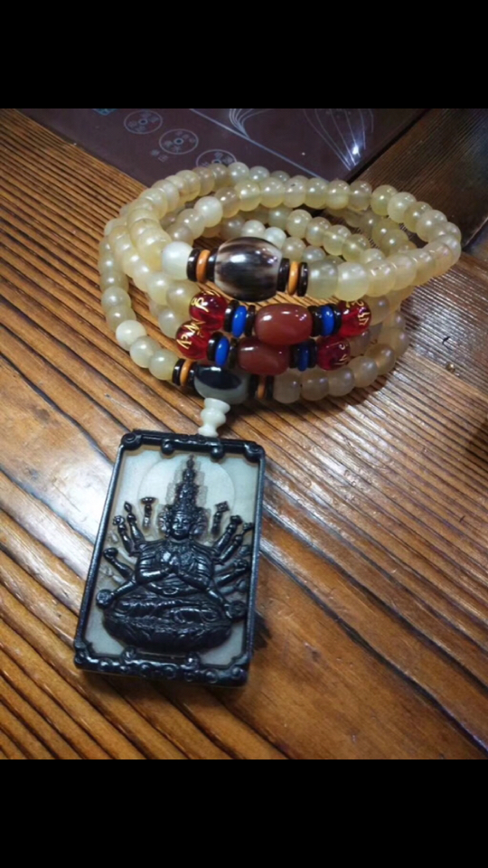 天然藏传羚羊角项链!