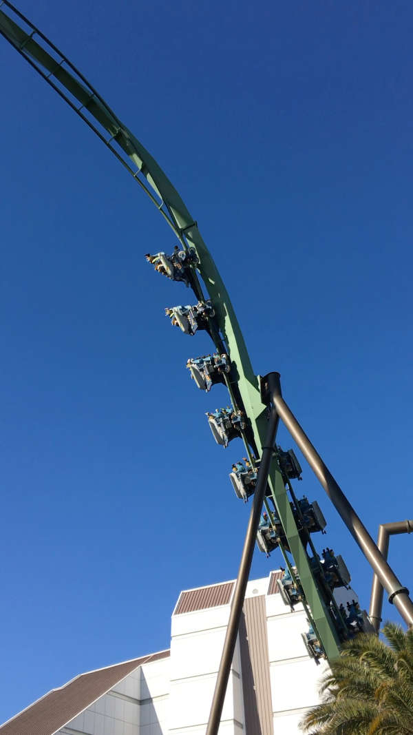 亚洲第一过山车-日本环球影城飞天翼龙项目