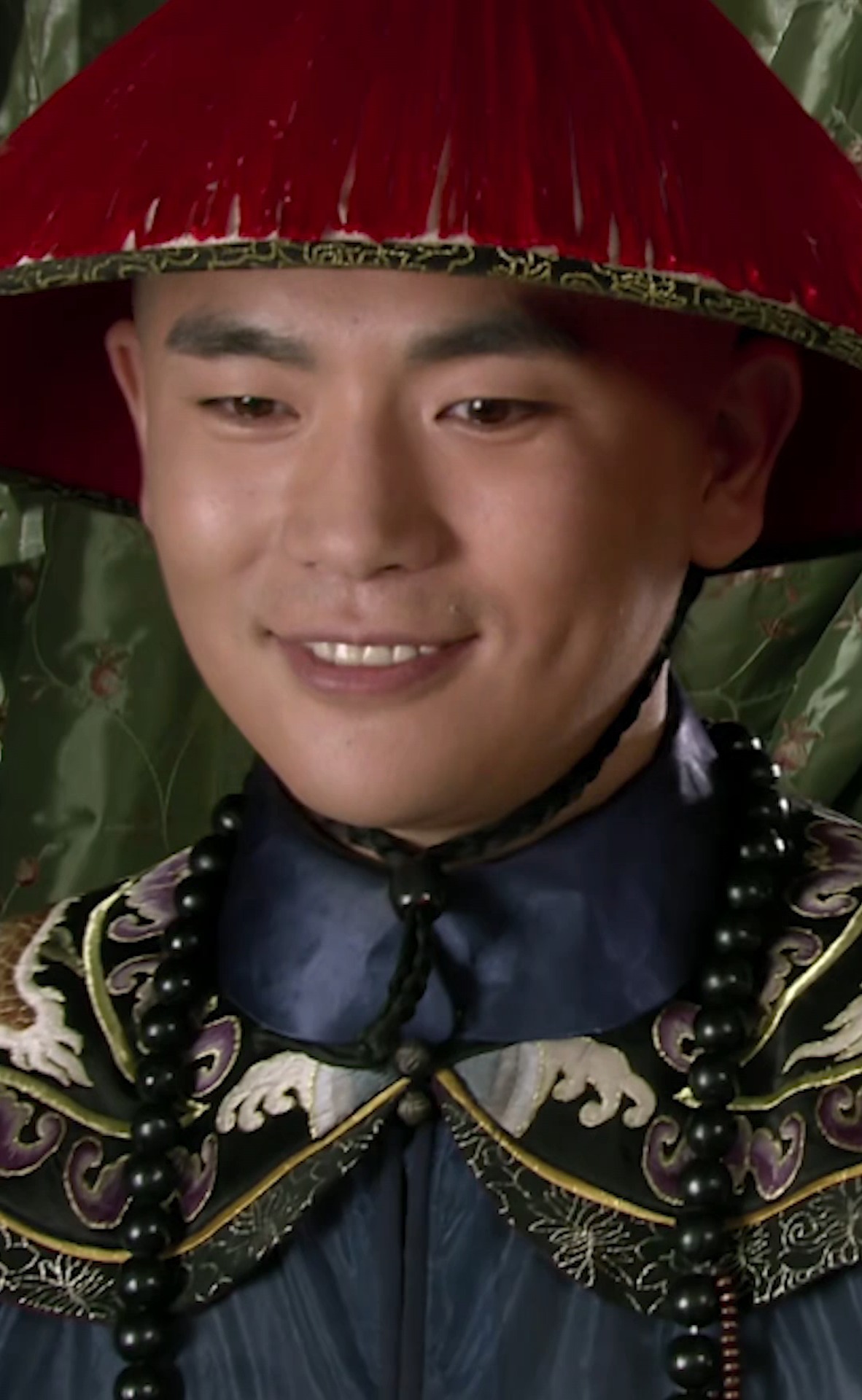 沈眉庄好心机!一句话就让温实初成为她裙下之臣,可怜甄嬛被蒙鼓里