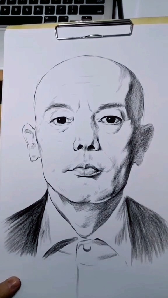 我画的像不像你们喜欢的葛优老师?#创意绘画