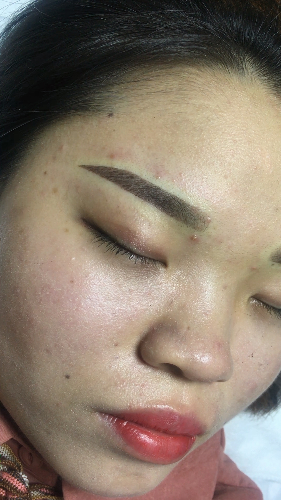 今日作品,水洗丝绒眉,无任何美颜,安排