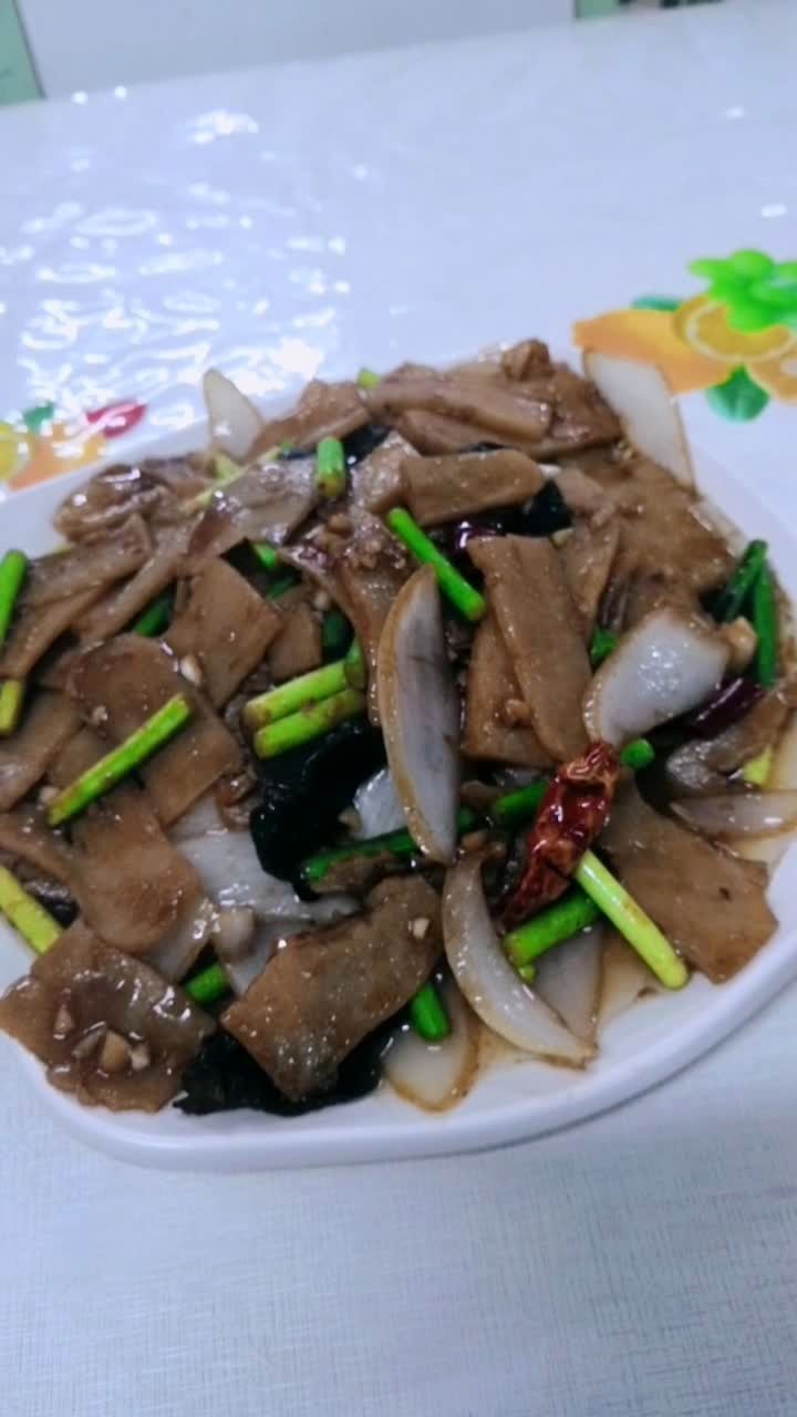 阳泉特色美食,炒面筋!