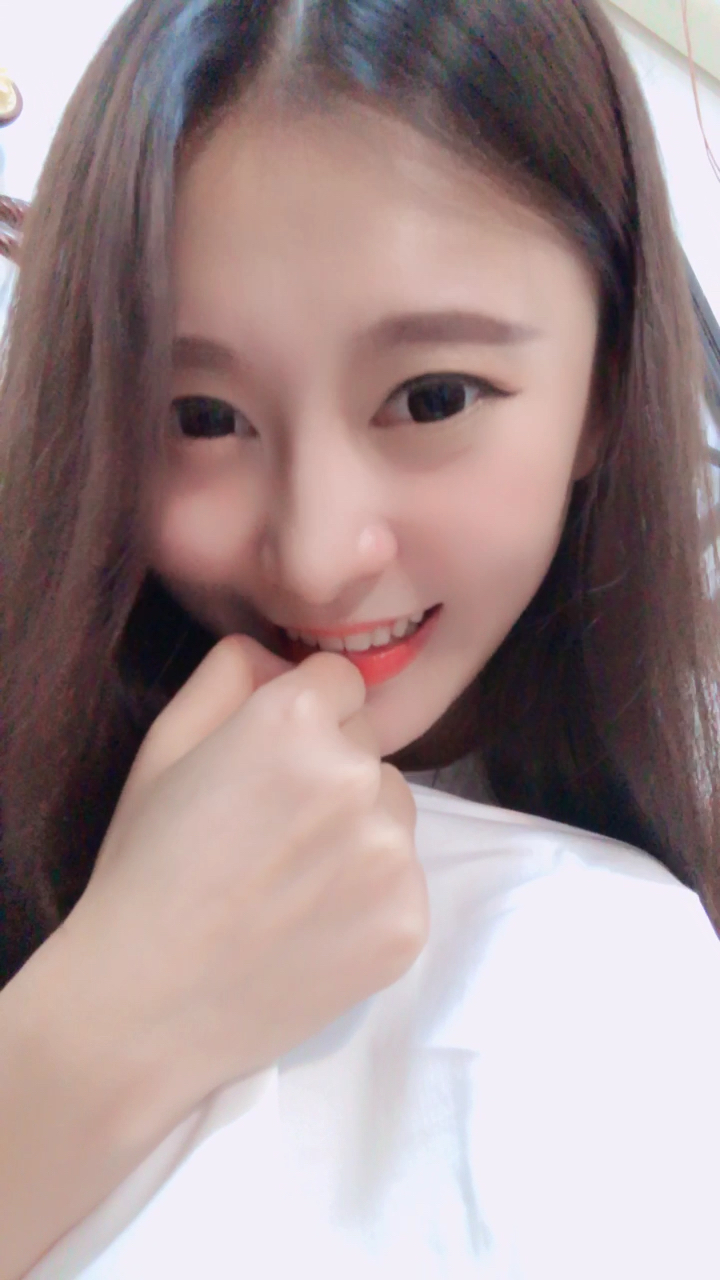 幼儿园校花了解一下