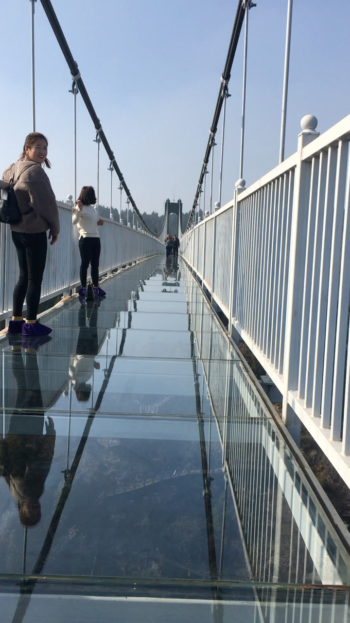 蒲城永丰大峪河玻璃桥图片