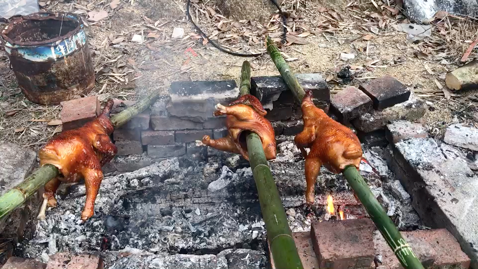 野外烤鸡 了解一下