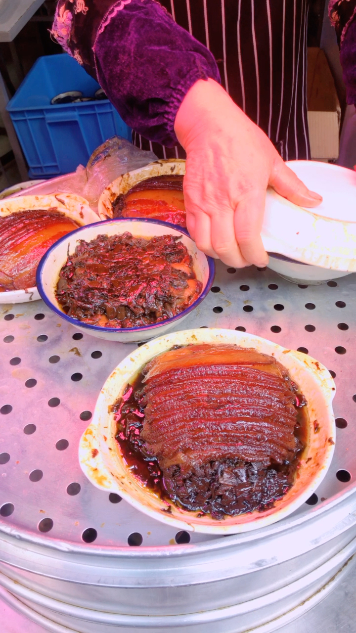 行走在云南#  舌尖上的美食  千张肉