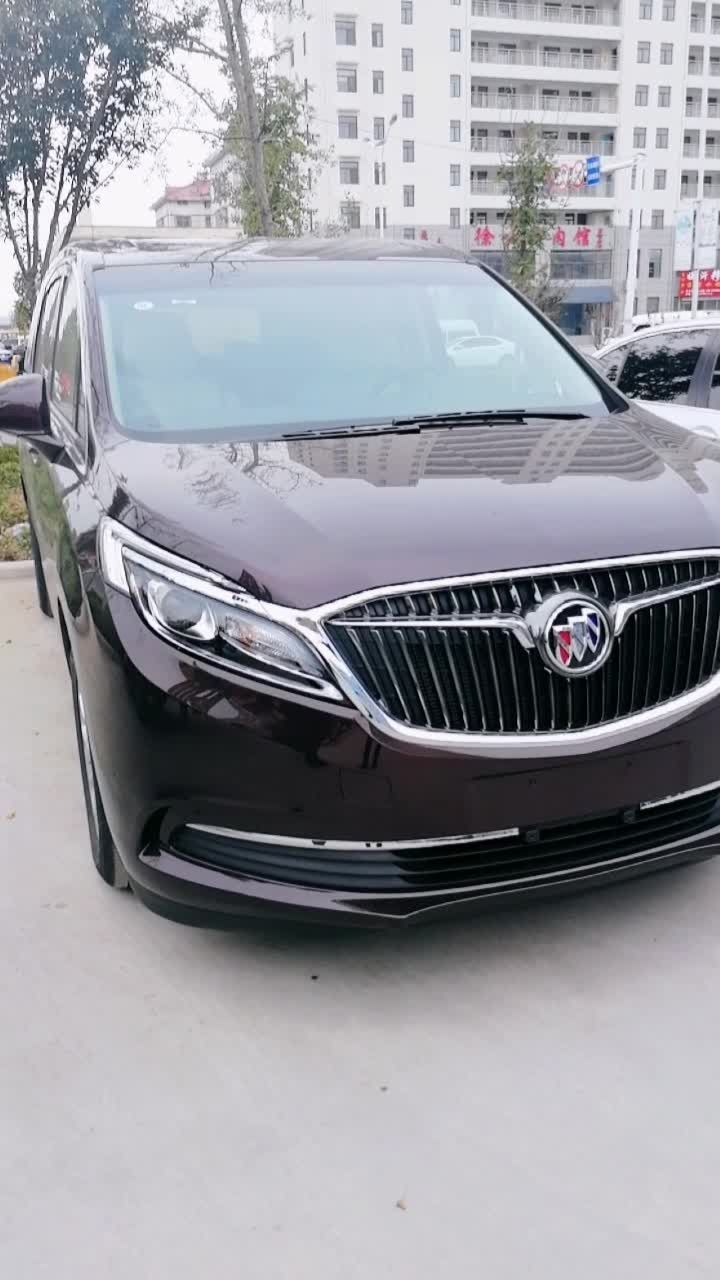 别克gl8 28t舒适版 紫檀红 指导价28.99万 现金优惠13000元