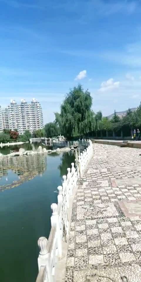 临夏州东郊公园风景美