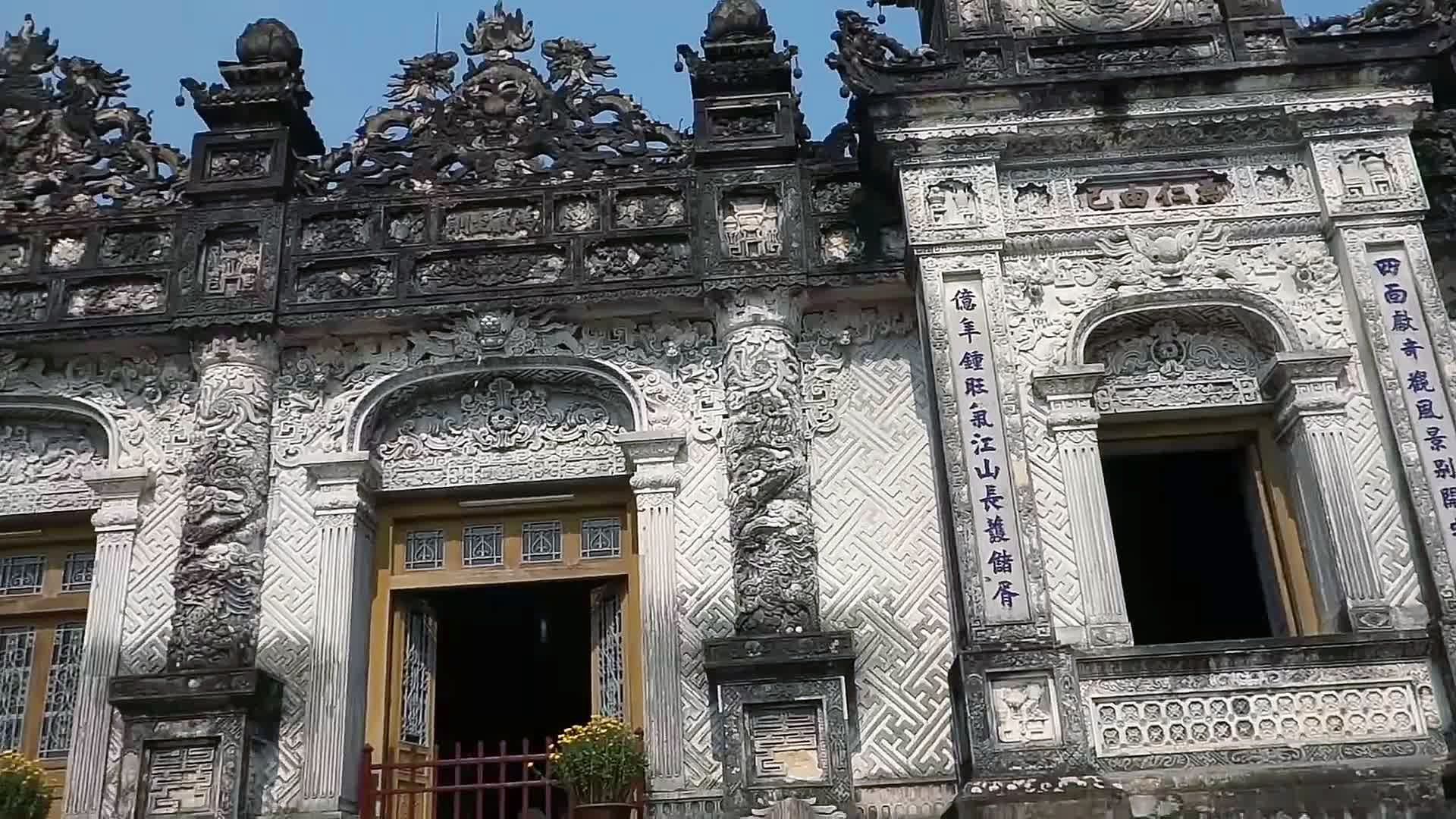 越南顺化启定皇陵,不远千里跑来就是为了拍这个……看我的视频能不能