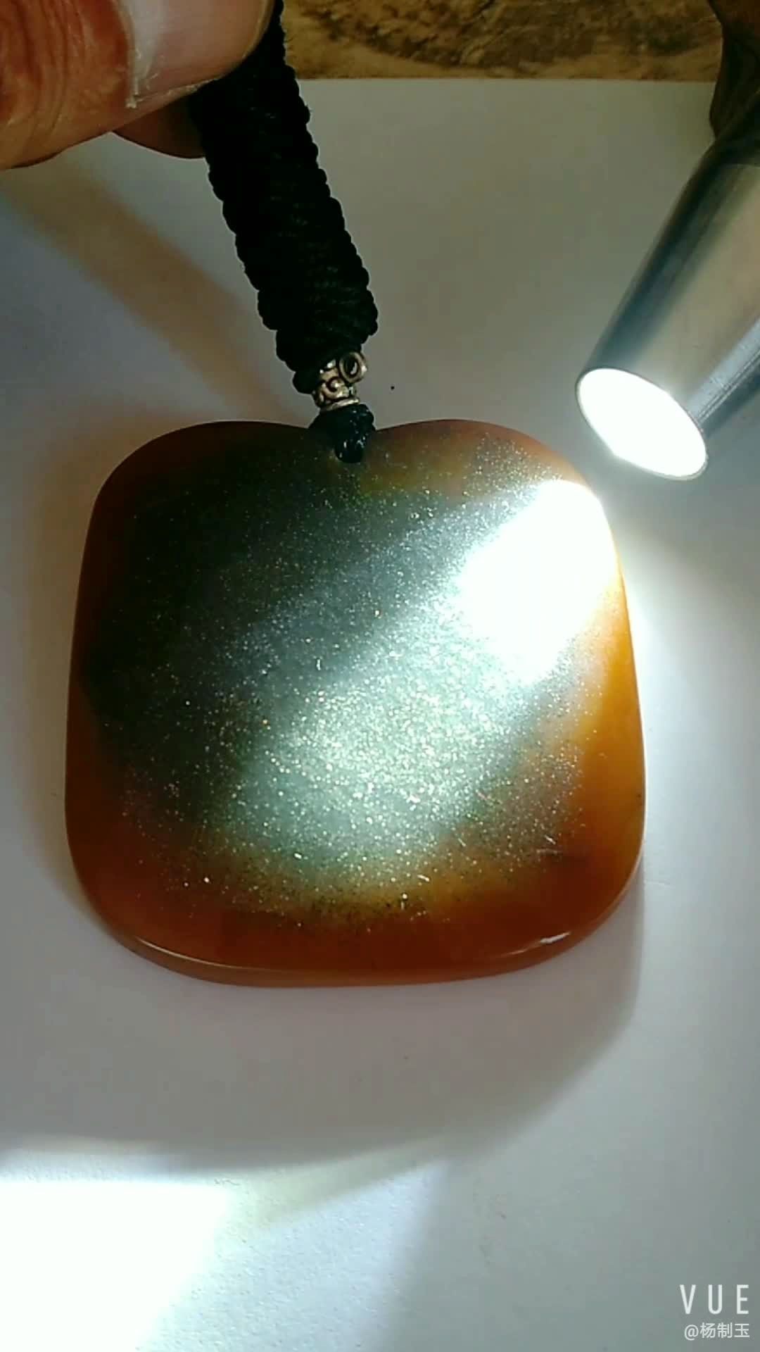 纯正黄龙玉金沙