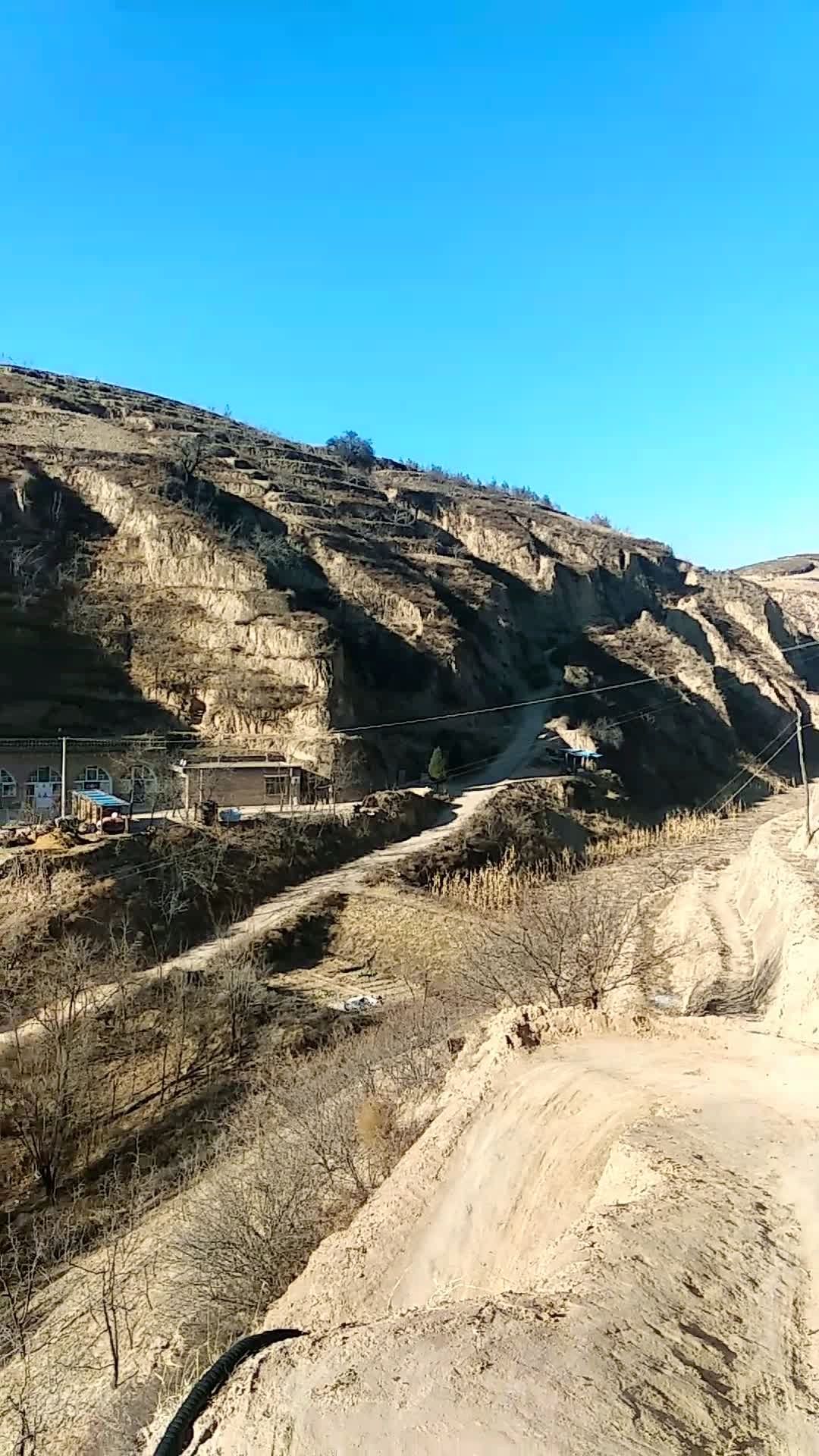 我现在圪梁梁,你在哪个沟!