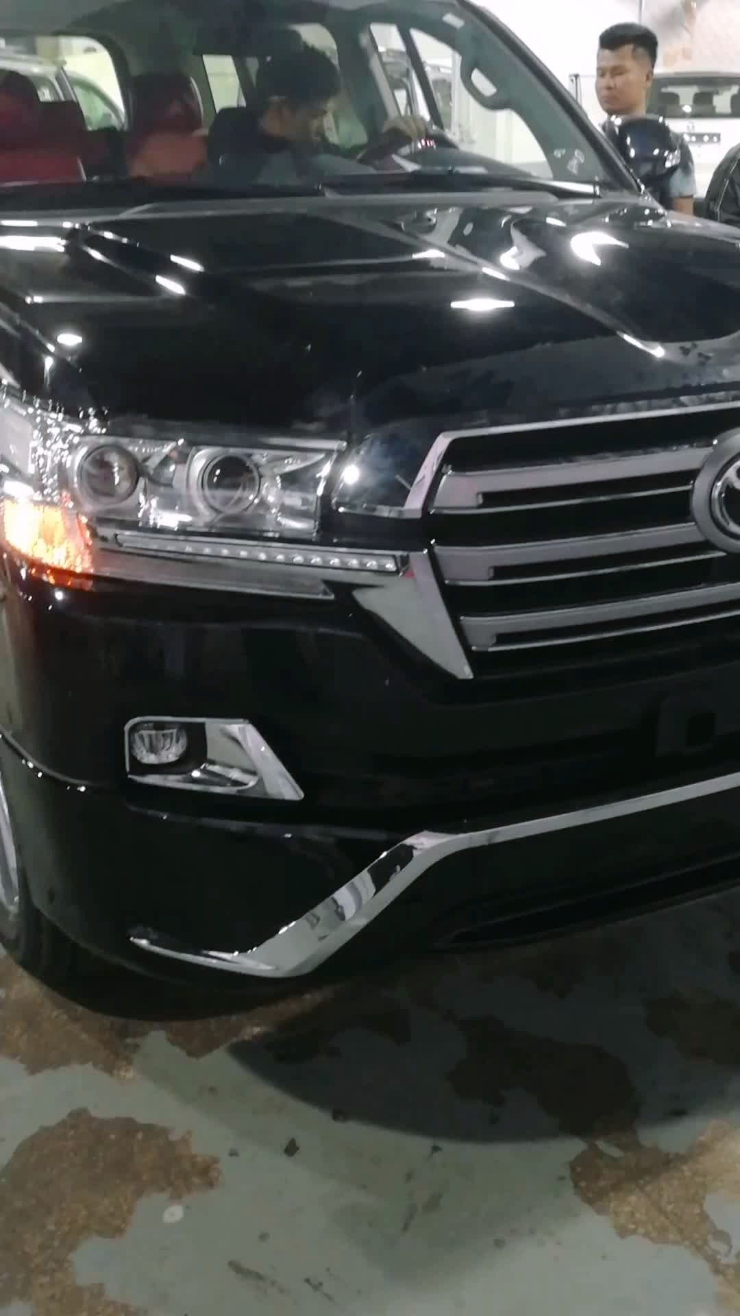 黑色陆巡就是牛逼克拉斯