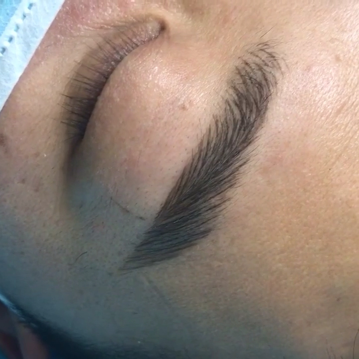 这么娴熟的羽绒眉手法,不敢相信是昕御型色学员三天