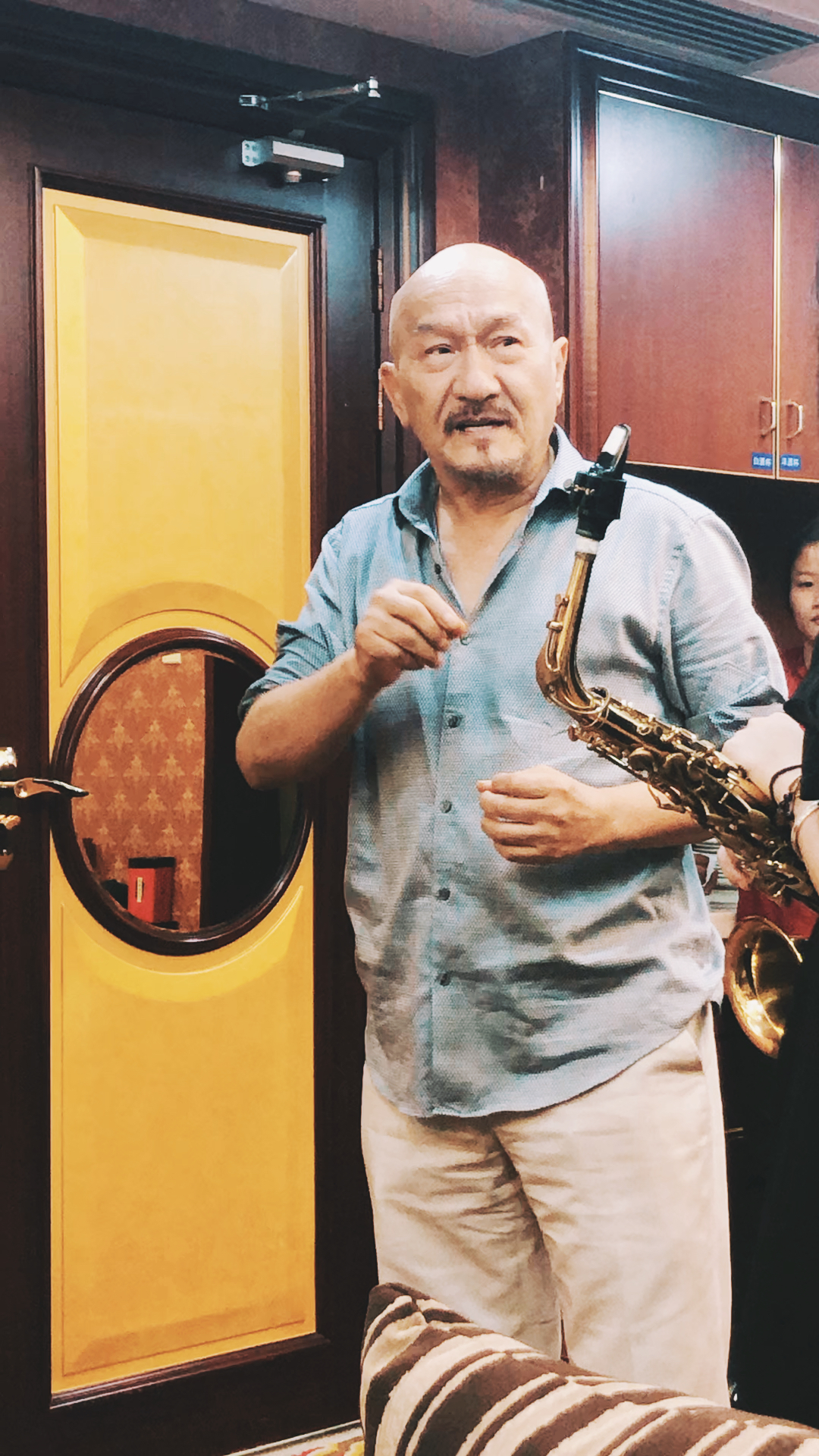 暴露年龄了哈哈哈哈哈哈麦嘉老师依旧活力满满@{uid:1502349662339070