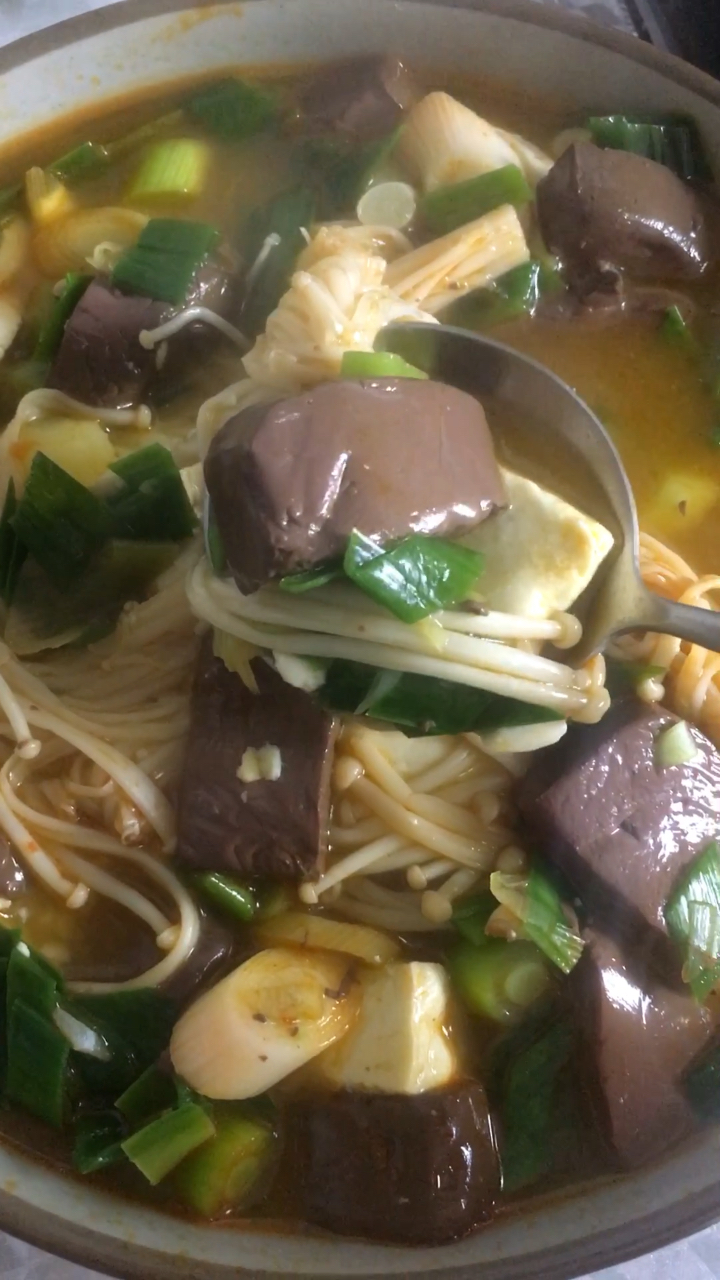 鸭血豆腐汤
