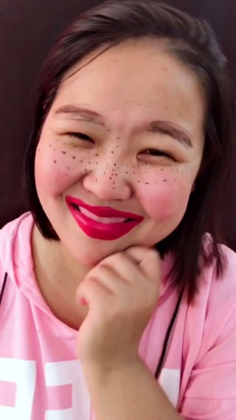 婆婆嫌我丑让老公跟我离婚,我打扮打扮她竟然不认识我了