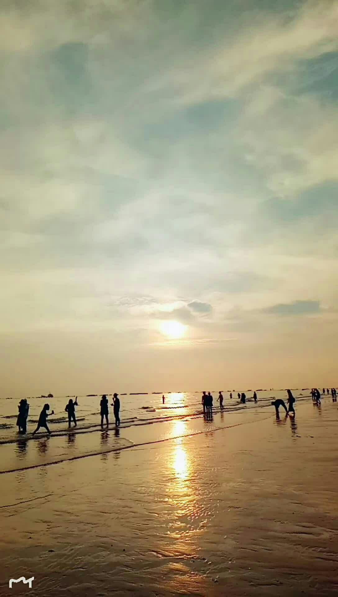 南山南,北海北.