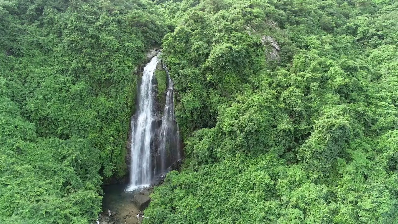 航拍恩平市响水龙潭,感谢观看!