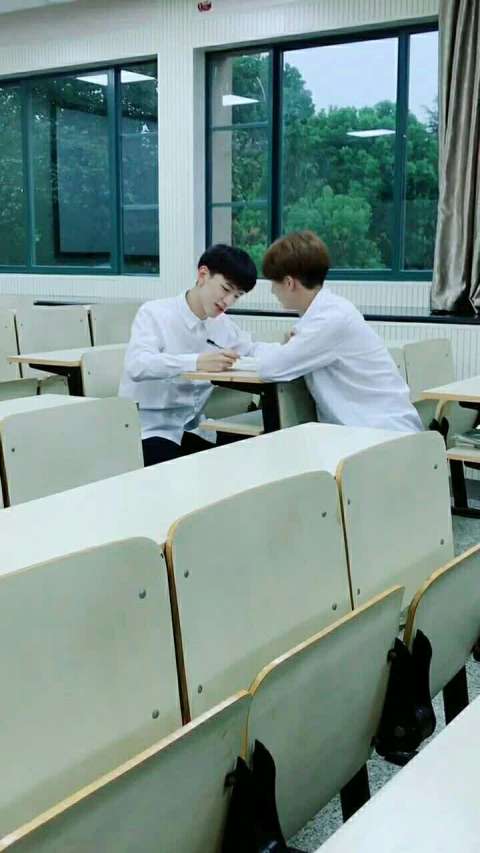 你知道学校里最大的信任是什么么98