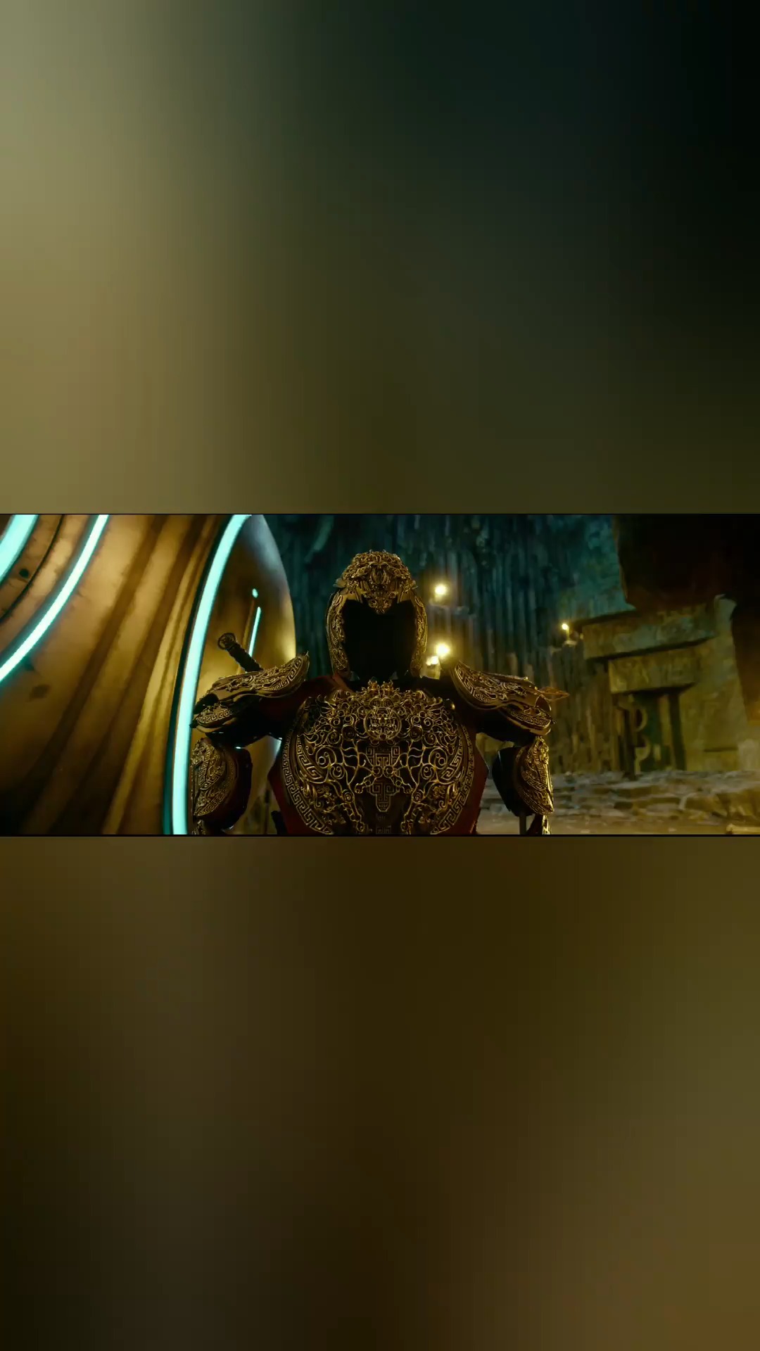 护陵之魂会暂时依附在护陵铠上面,暂时恢复实体,这下无敌了