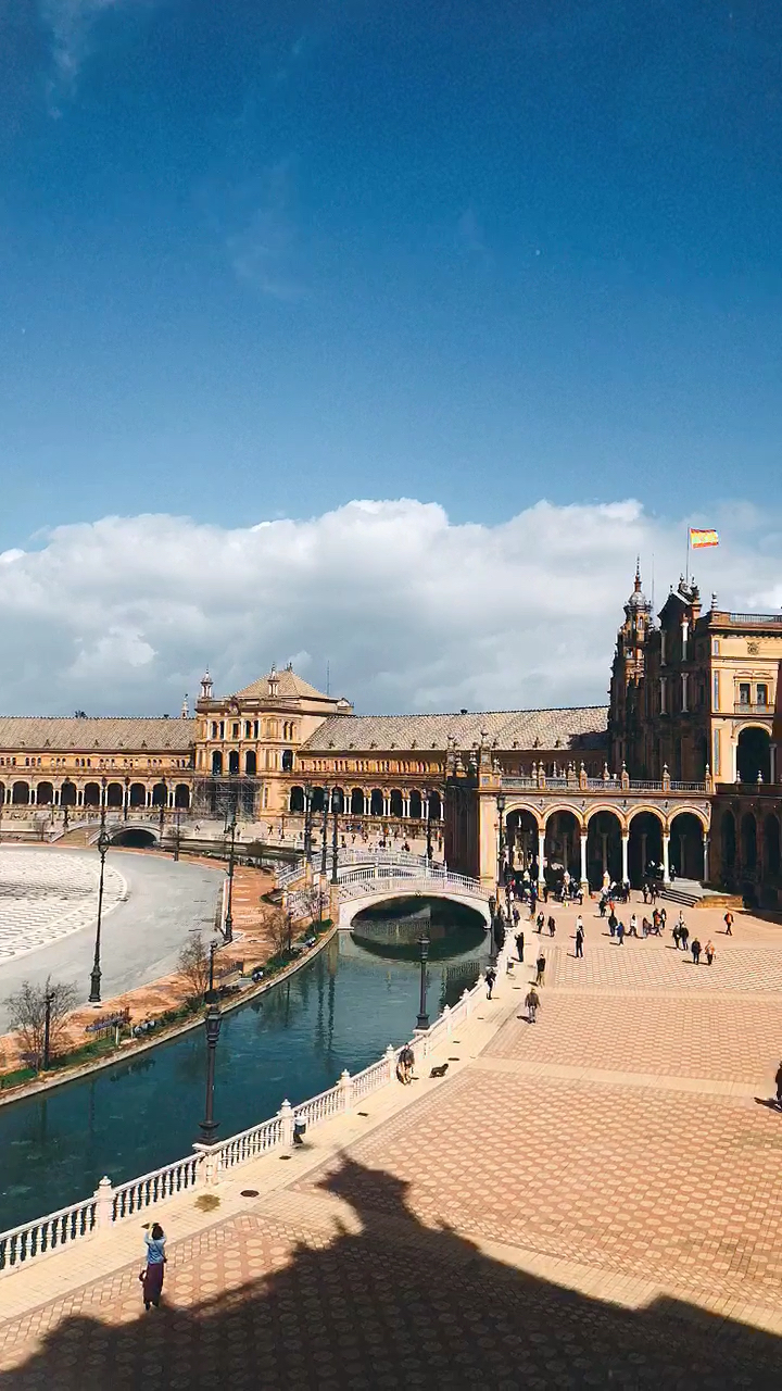 西班牙最美的城市图片