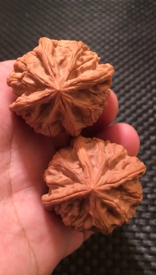 纯天然四棱核桃