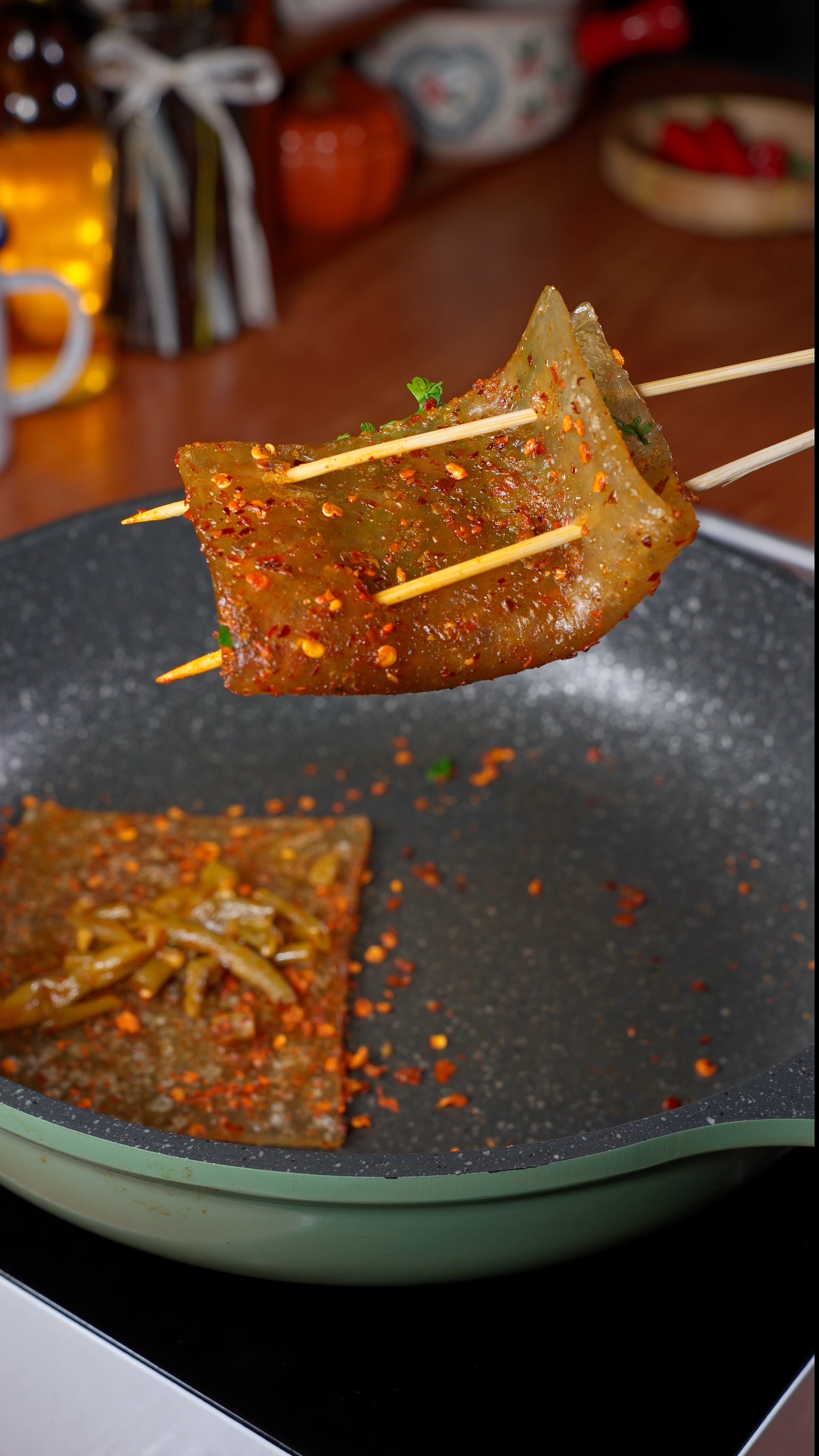 自制,焦焦糯糯,超级好吃#烤苕皮 #夏日美食秀 #言夏之意