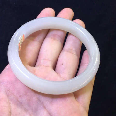 新疆和田玉烟青色手镯