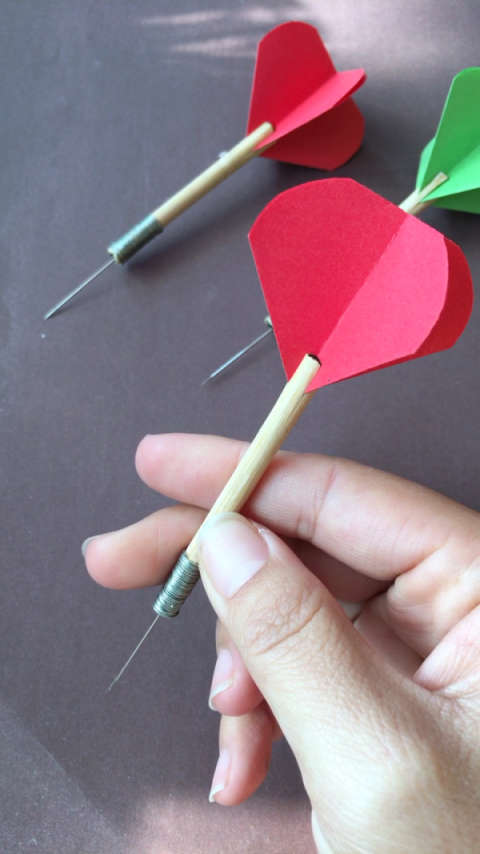 自制手工玩具:飞镖