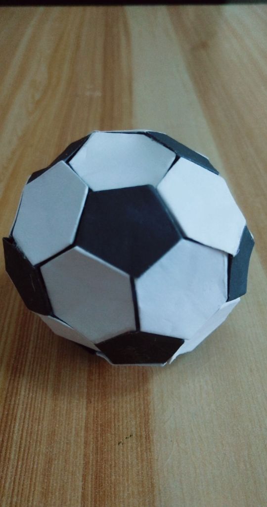 创意折纸71足球71   为世界杯喝彩加油,世界杯开始了,你看了没有
