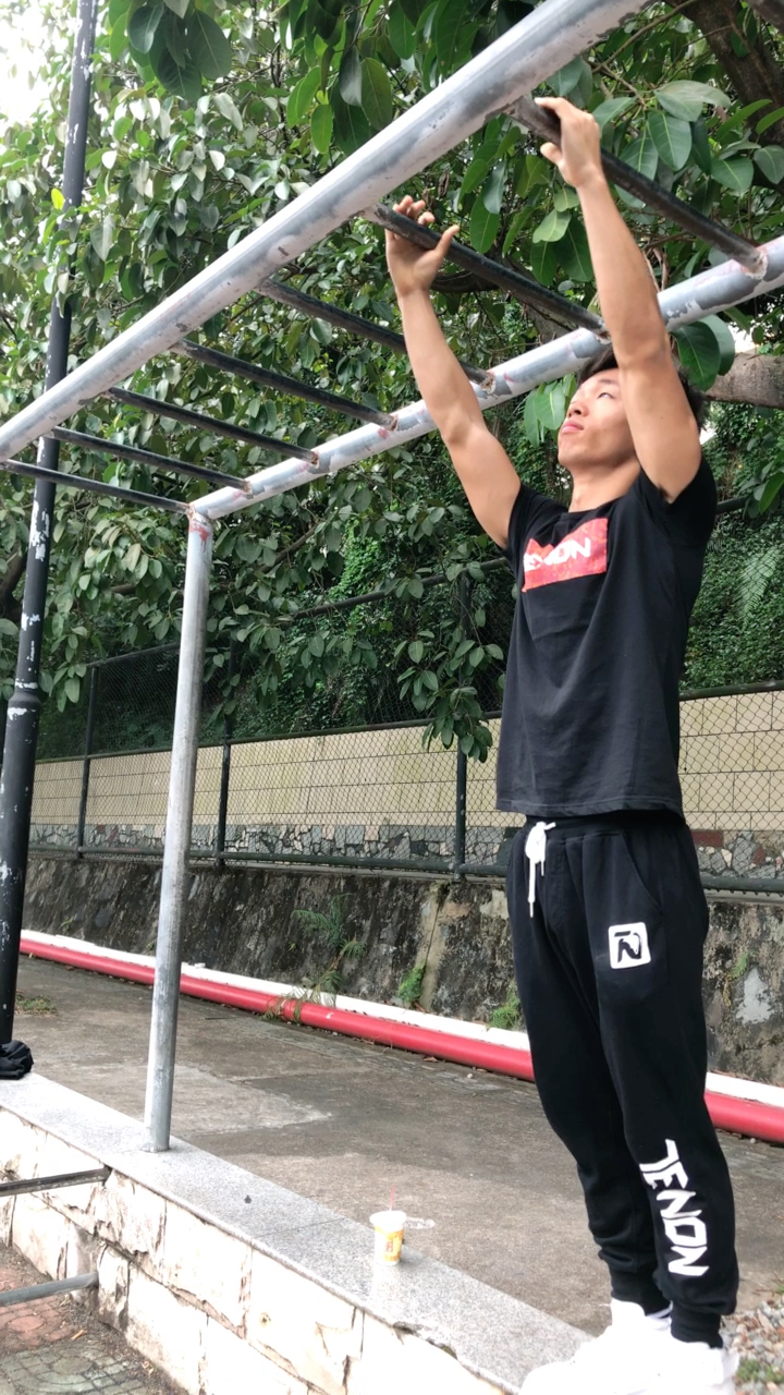 练腹,提高腹部的抗击打能力