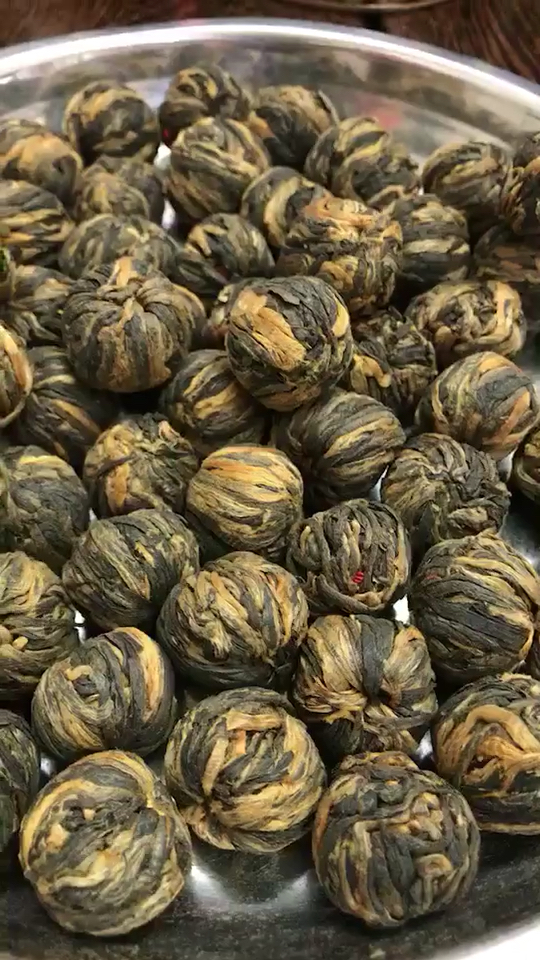 滇红龙珠94花蜜香