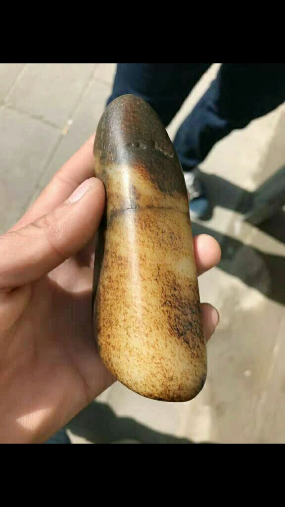 和田籽料老熟黑油皮