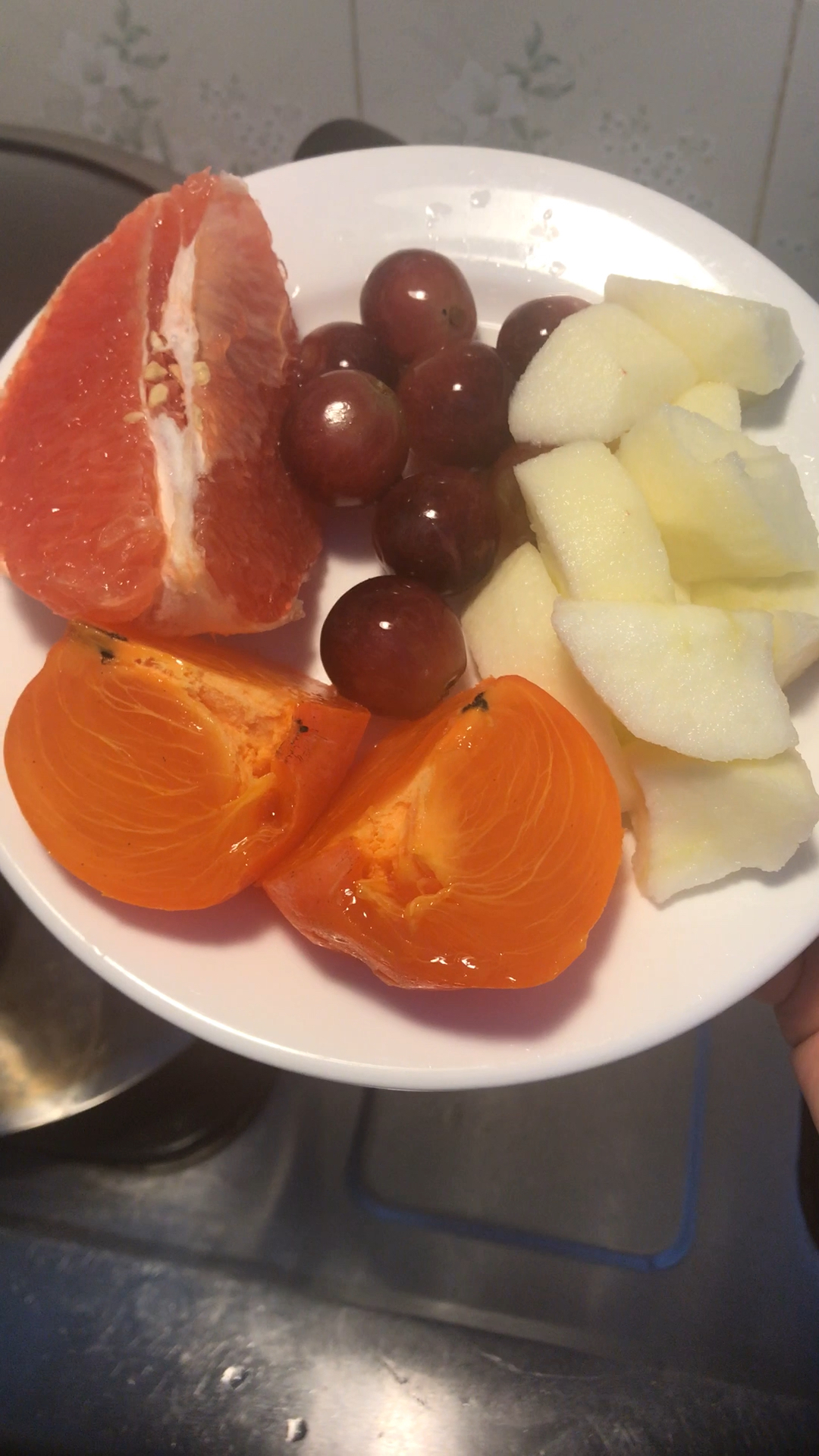 75天减肥#第一天中餐 水果 西柚葡萄柿子苹果 对自己太好了弄了好大