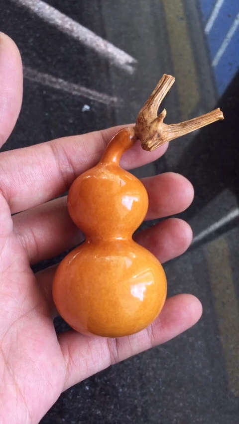 盘玩多年的葫芦分享给大家