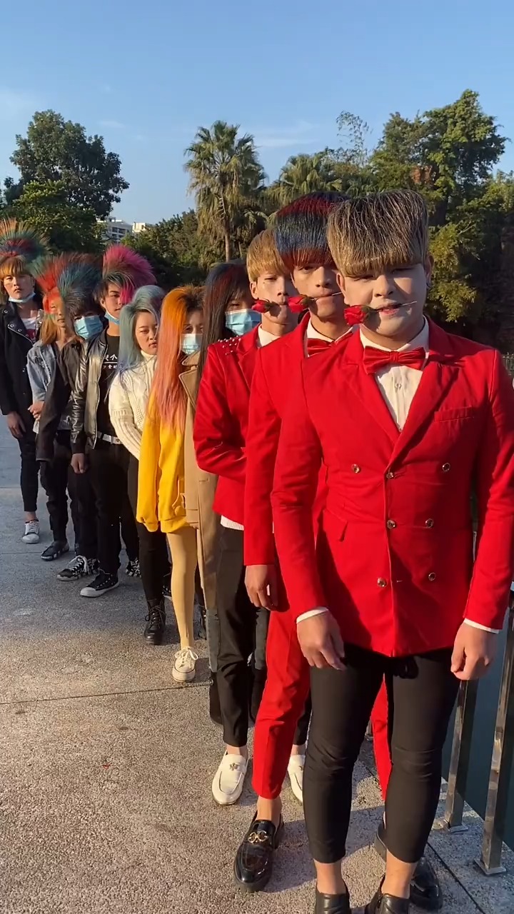 阴兵vs葬爱家族,你们觉得谁更帅!