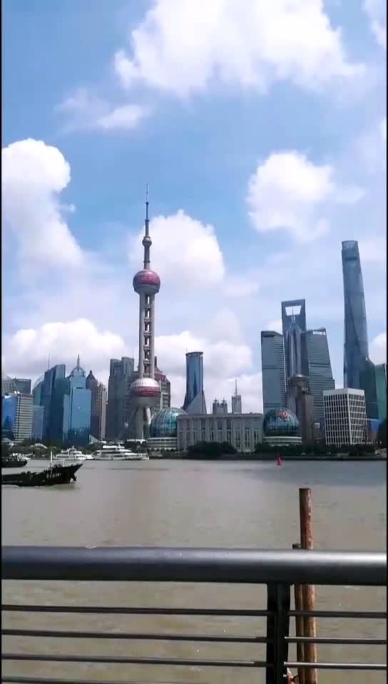 上海外滩观景大道,所谓的上海滩?浪奔吗?