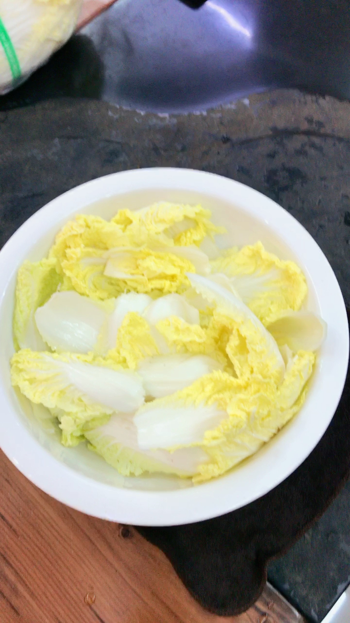 哎!来一张大单,要不然吃一个月的白水煮菜