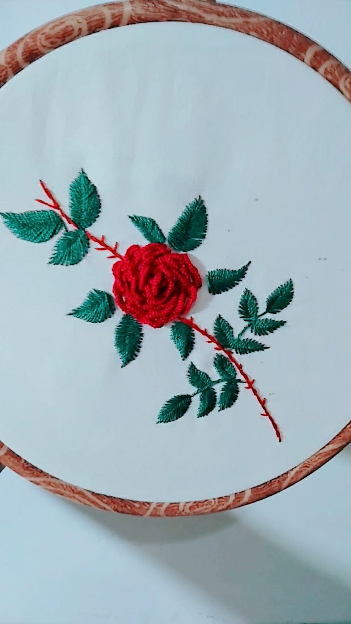 立体玫瑰绣,喜欢吗?
