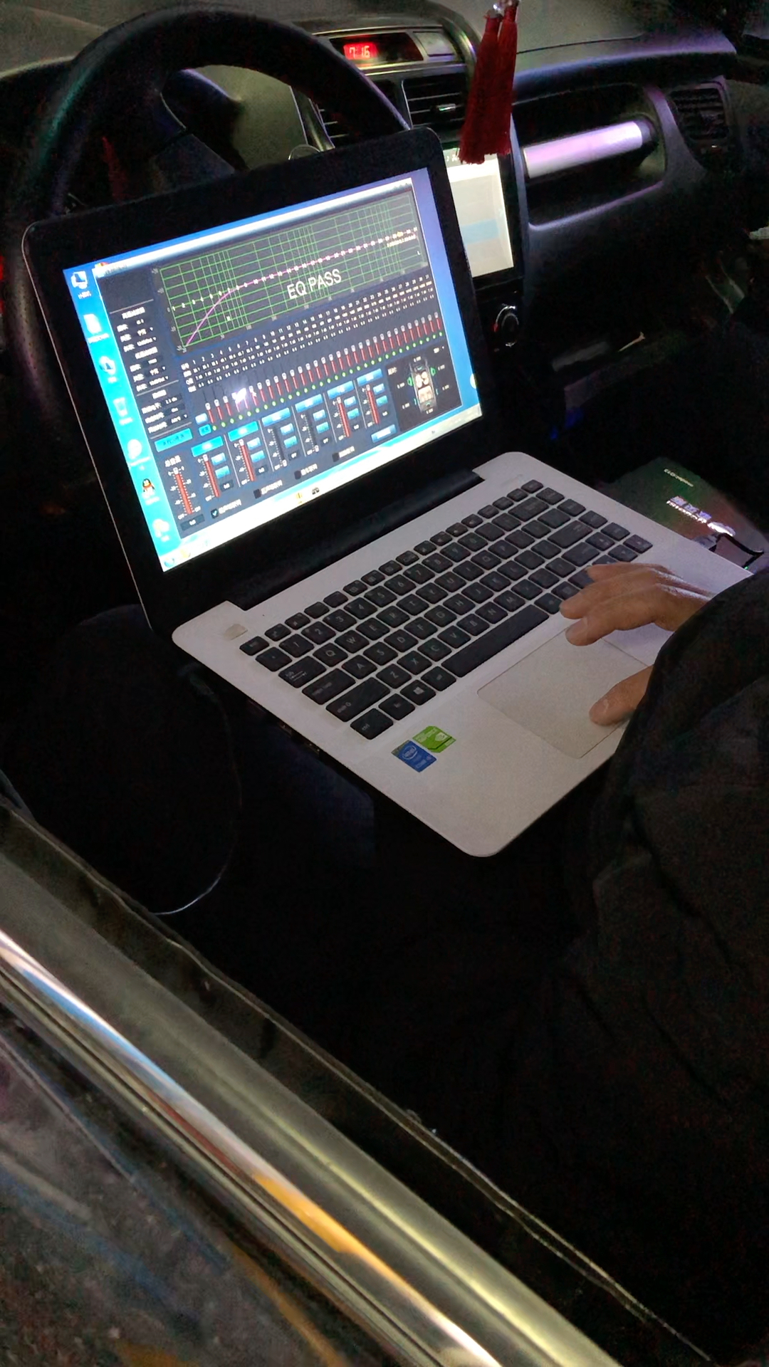 音响改装 电脑调试中