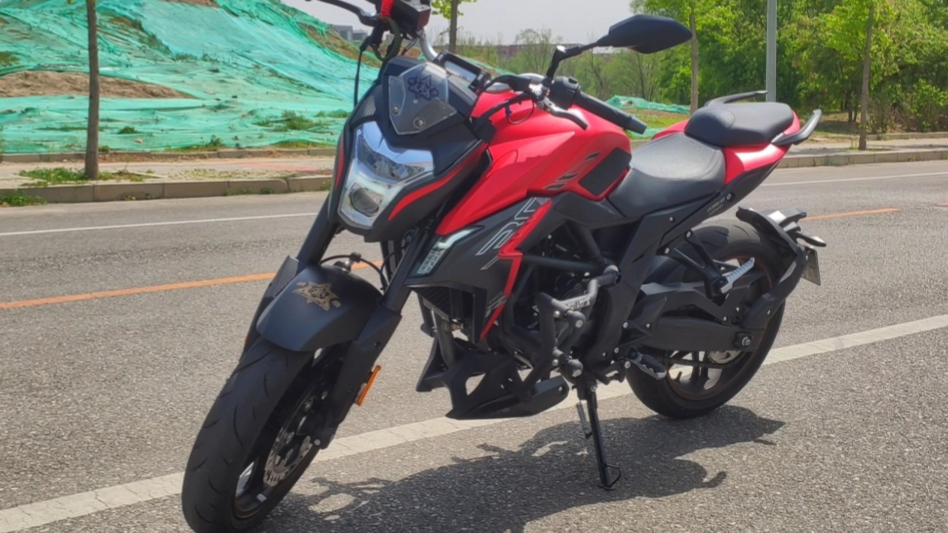 越骑越有乐趣的单缸入门车-隆鑫无极300r #攀爬摩托车