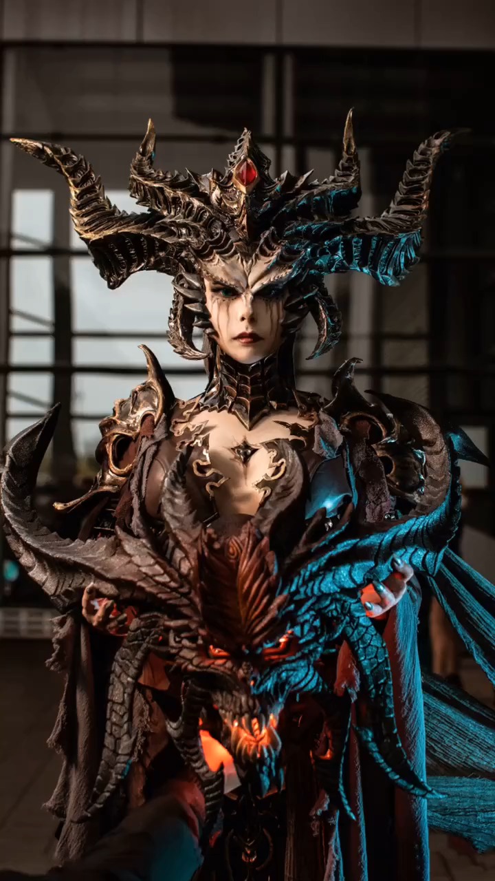 暗黑破坏神4莉莉丝