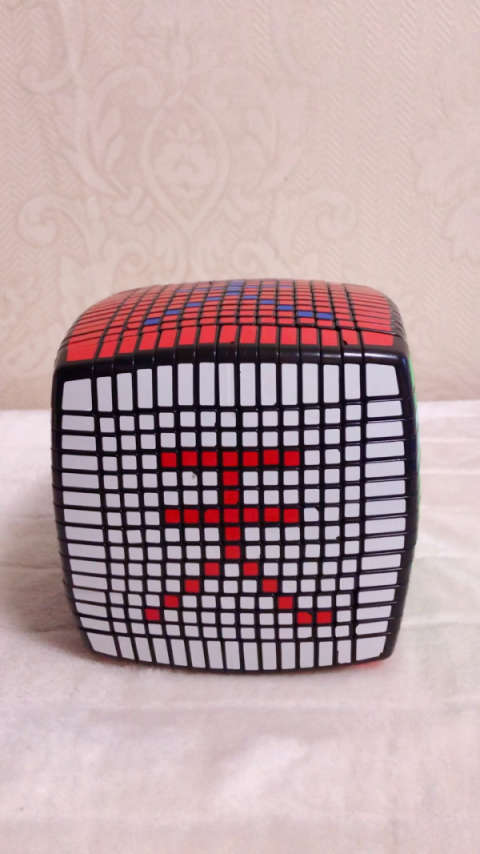 十五阶魔方拼字"天"