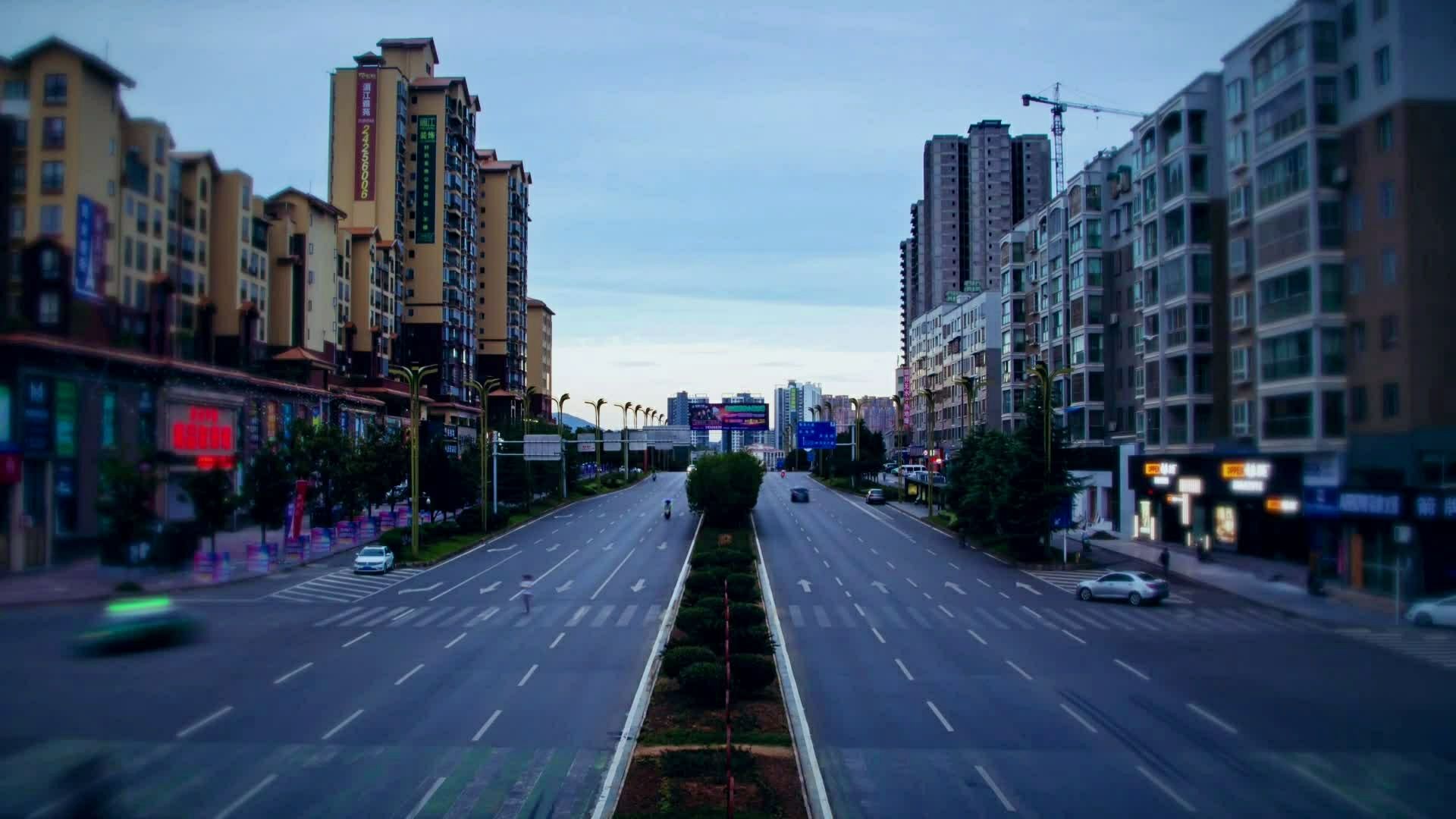 你一定要相信,你自己就是一道风景,没必要在别人的风景里仰视