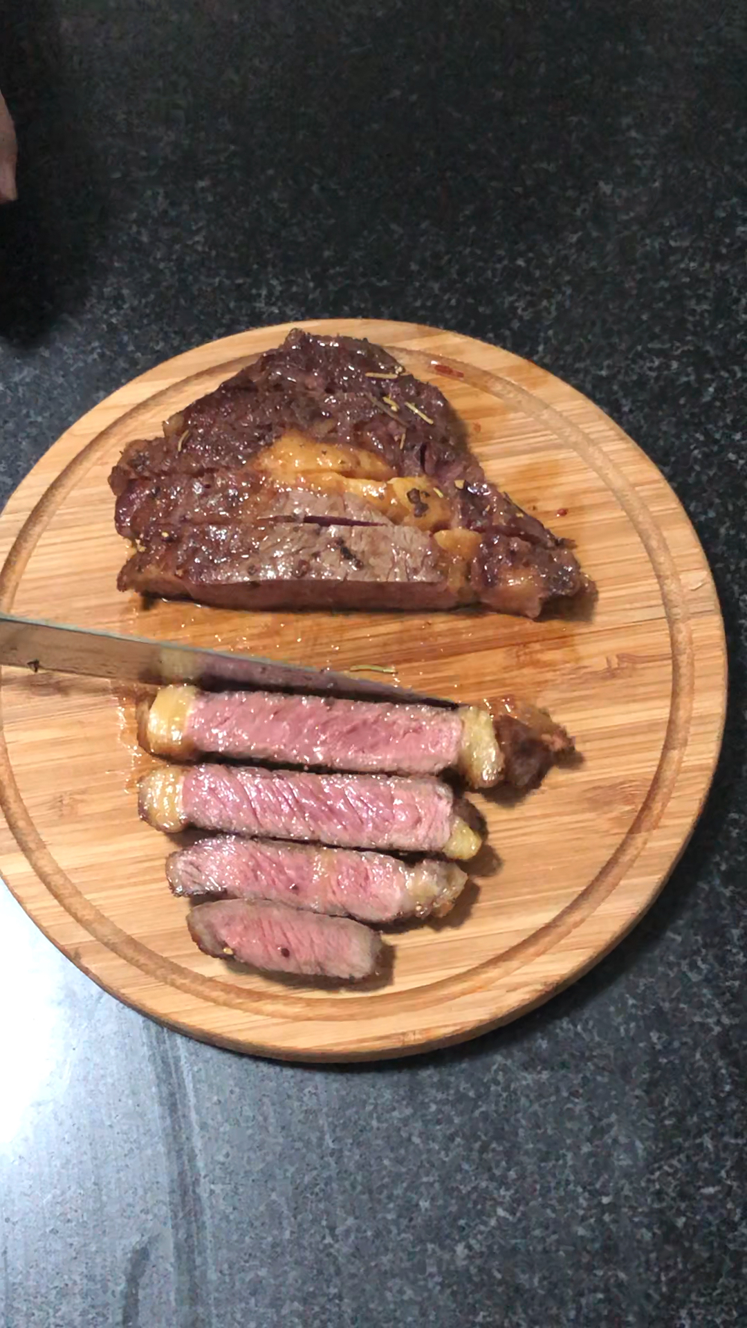 五分熟眼肉心牛排