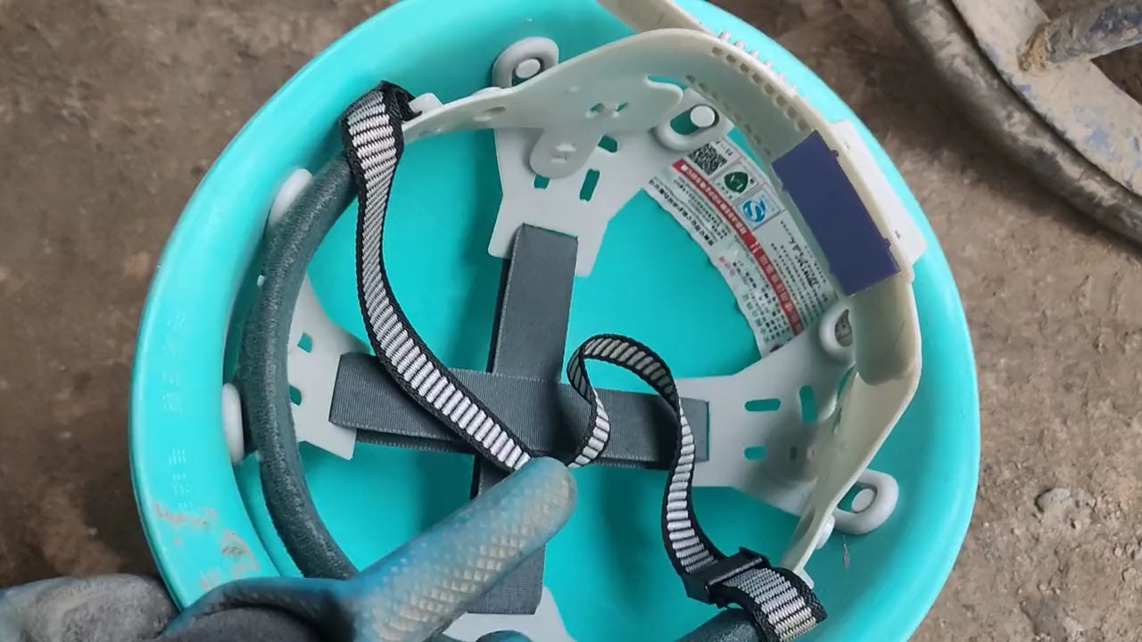 都说:黄帽子干,红帽子看,白帽子说的算!那我这个色算什么?