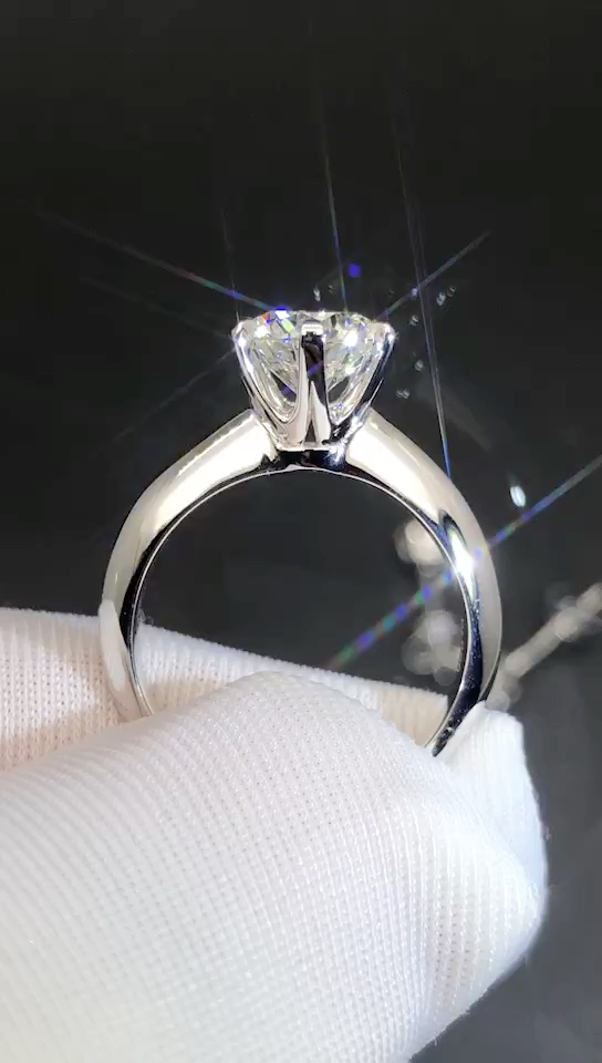 1.2克拉钻戒好闪
