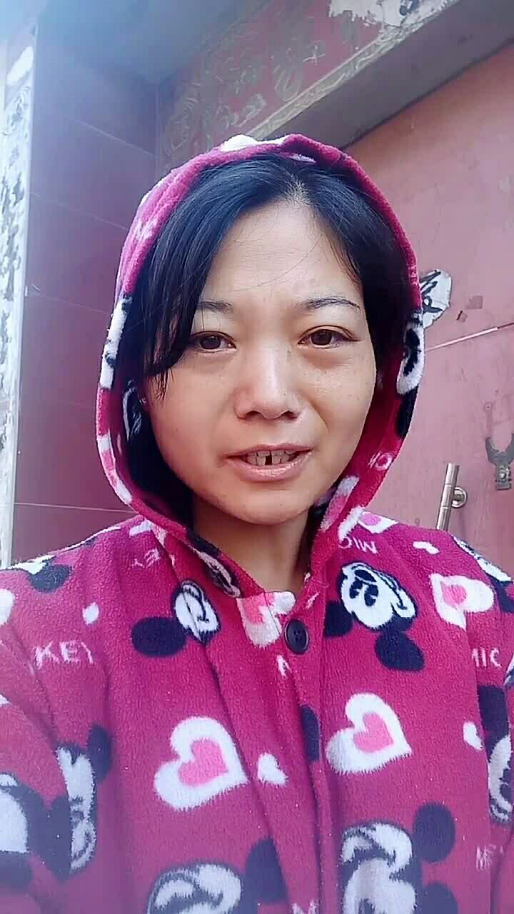 邋遢女被老公嫌弃赶出了家门,精心改造后老公求复合……你还相信这